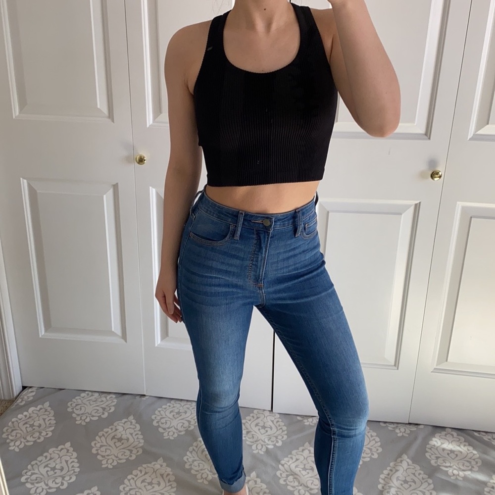 VIBE - Black Ribbed Racerback Cropped Classic Basic Tank Top - Picture 6 of 8